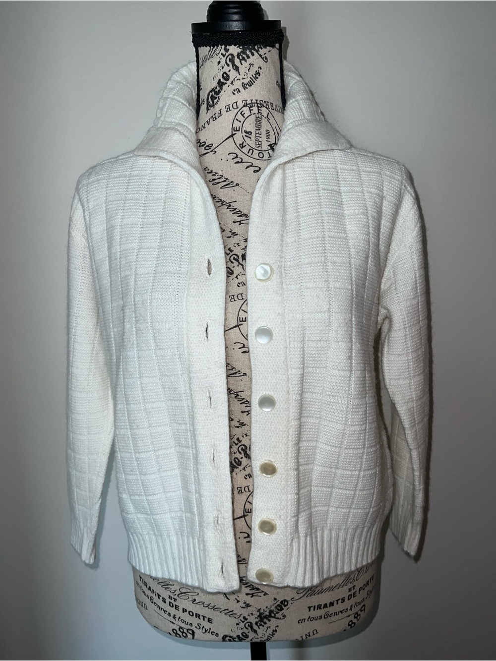 VTG Doris Dodson Original Cream Knit Cardigan Sweater Shawl Collar Cozy Medium